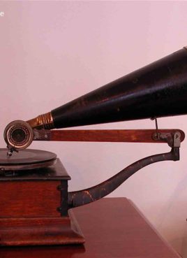 Gramophone