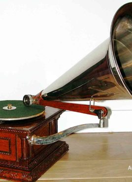 Gramophone