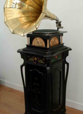 Gramophone