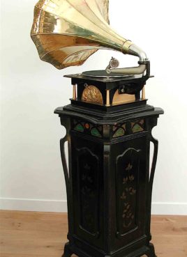 Gramophone