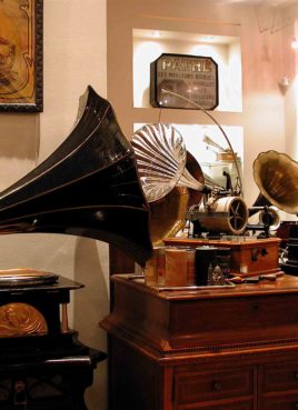 Gramophone