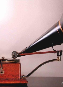 Gramophone