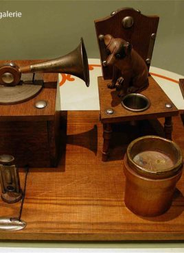 Gramophone