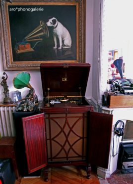 Gramophone